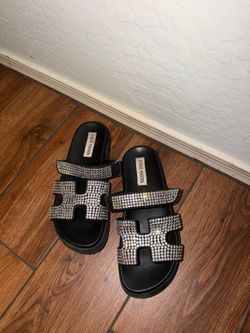 Steve Madden size 7 rhinestones