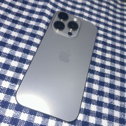 iPhone 15 Pro {UNLOCK ANY SERVICE}