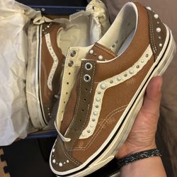Vans Pearlized Brown Size 7.5,8,8.5,10.5,11.5