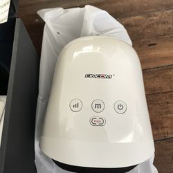 Hand Massager Cordless Hand Massager with Heat and Compression for Arthritis and Carpal Tunnel  Brand new  Location Torrance 