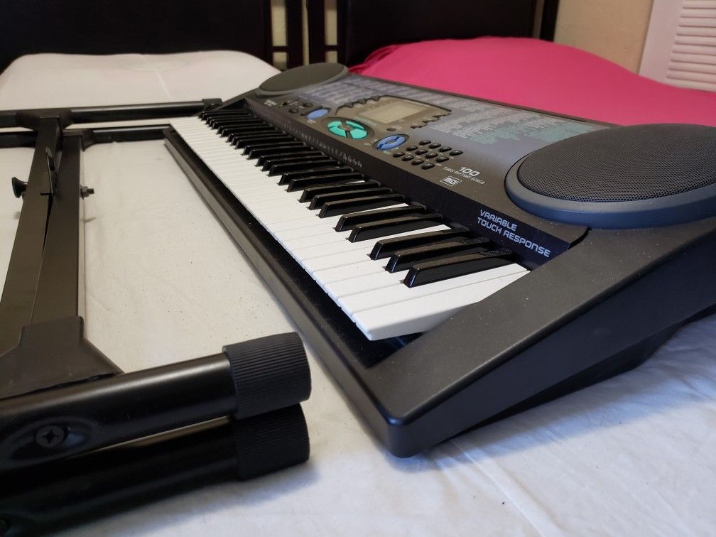 RadioShack MD-1800 76 Key MIDI Portable Digital Keyboard = Casio WK-3000