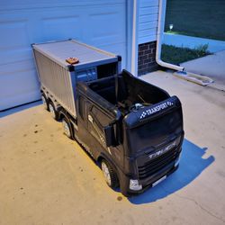 🔥 GT-01 Champion Semi-Truck Ride-On | 12V | 8-Wheels | Detachable Trailer
*Great Bridge*