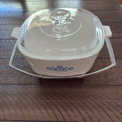 Vintage 1960 2.5 Qt. Cornflower Corning Ware Casserole Dish