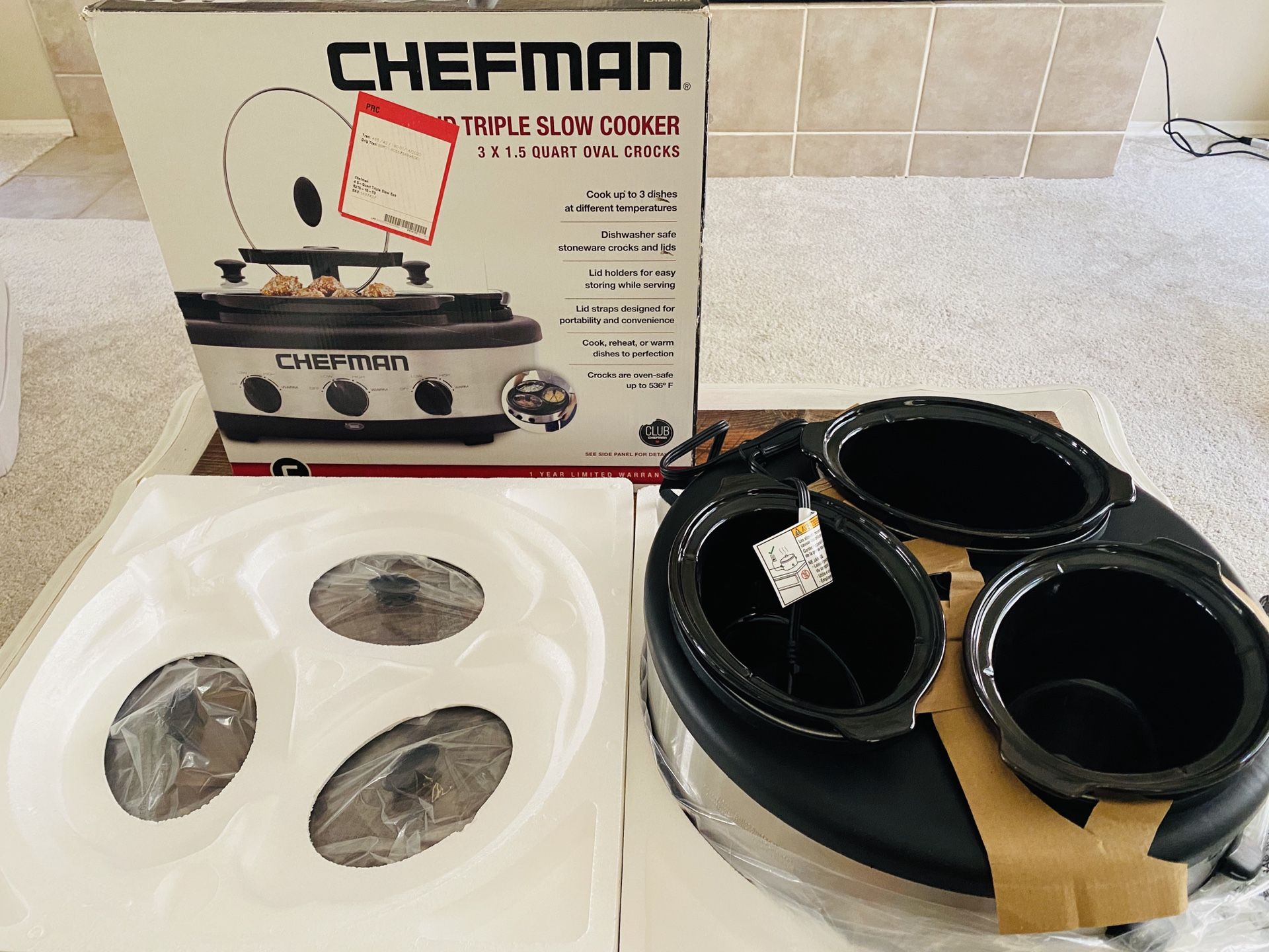 Chefman Triple Slow Cooker and Buffet Server 3 x 1.5 Qt. oval crock pots Individual heat control NEW