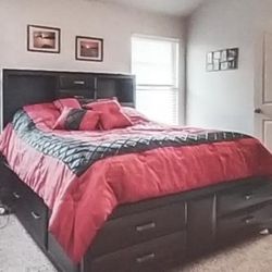 Queen Size Platform Bed With Storage Drawers  $500 obo