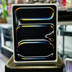 iPad Pro 13in M4 Chip WiFi 512gb Cell Latest Model 