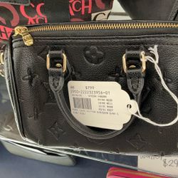MINI LOUIS VUITTON BAG