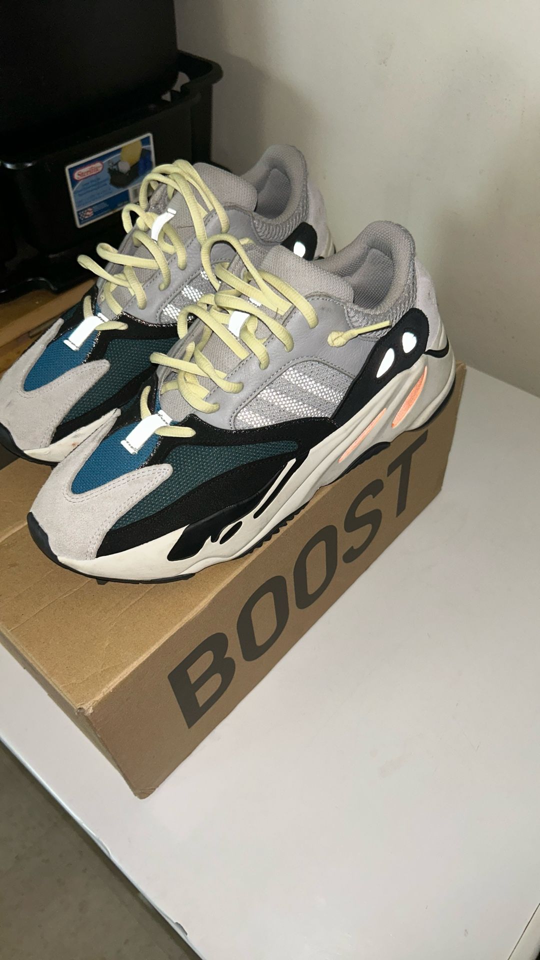 Wave Runner 700