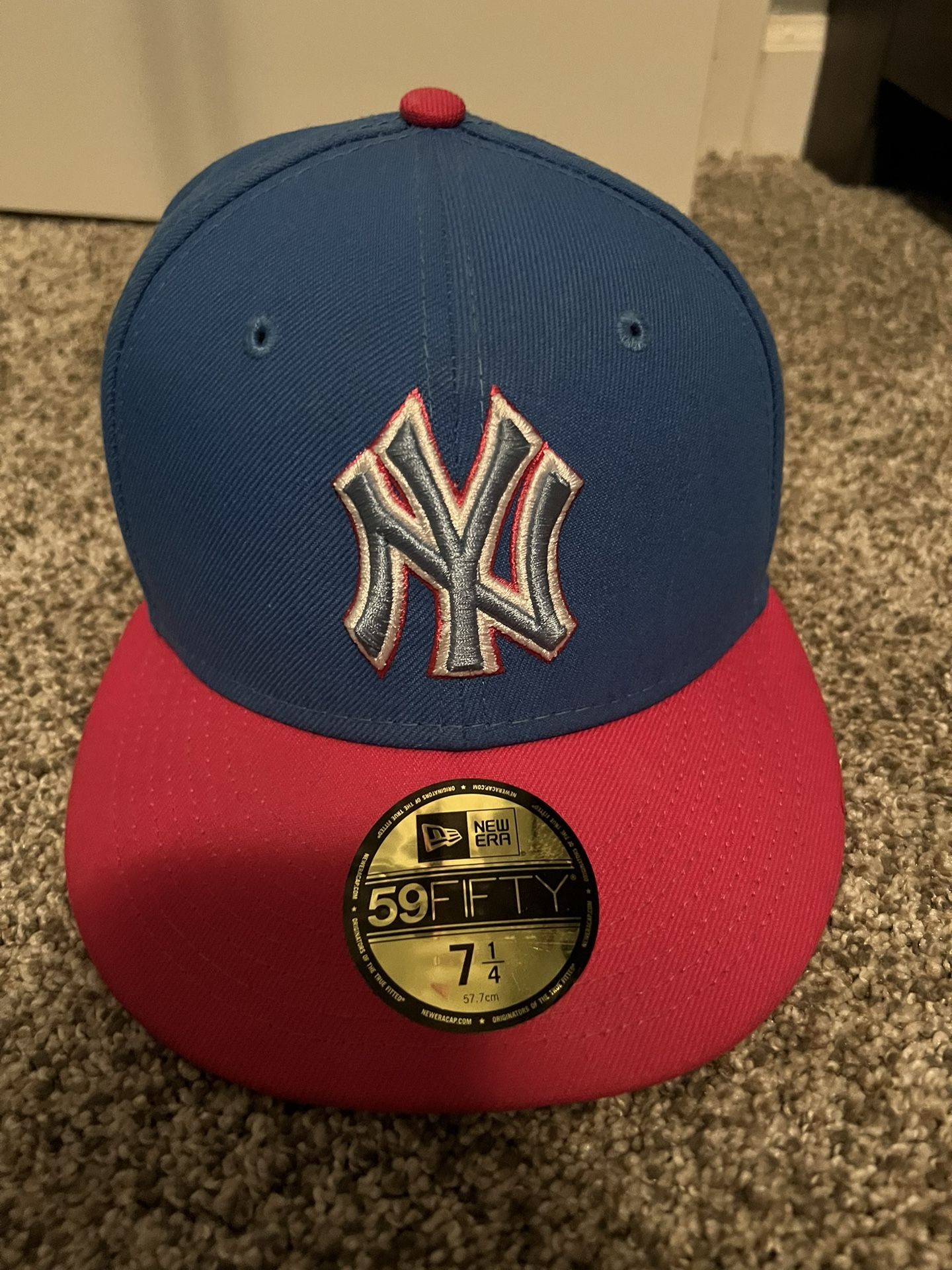 Big League Chew Yankees Hat