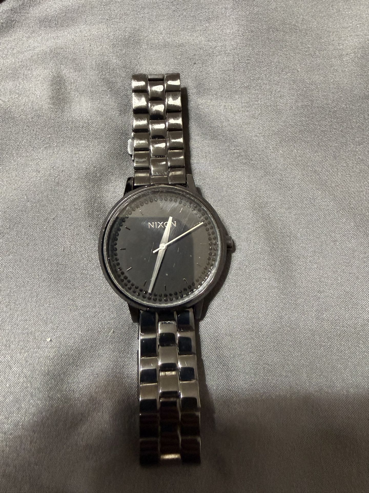 Nixon Watch
