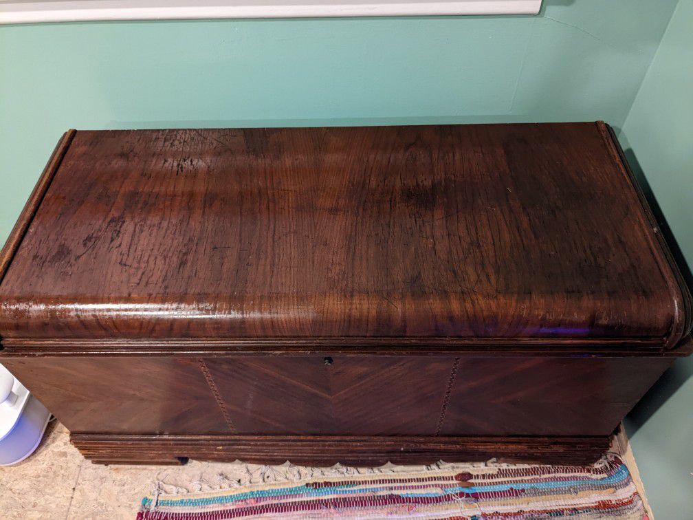 Heavy Duty Cedar Lined Antique Hope Chest