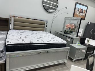 4pc King Bedroom Set ✨ LED Light ✨
