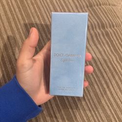 Dolce & Gabbana Light Blue Perfume 