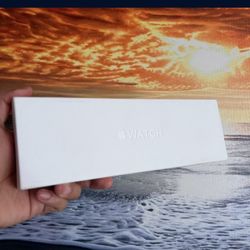 Rose Gold Apple Watch Series 10 Brand New Sealed 42mm 