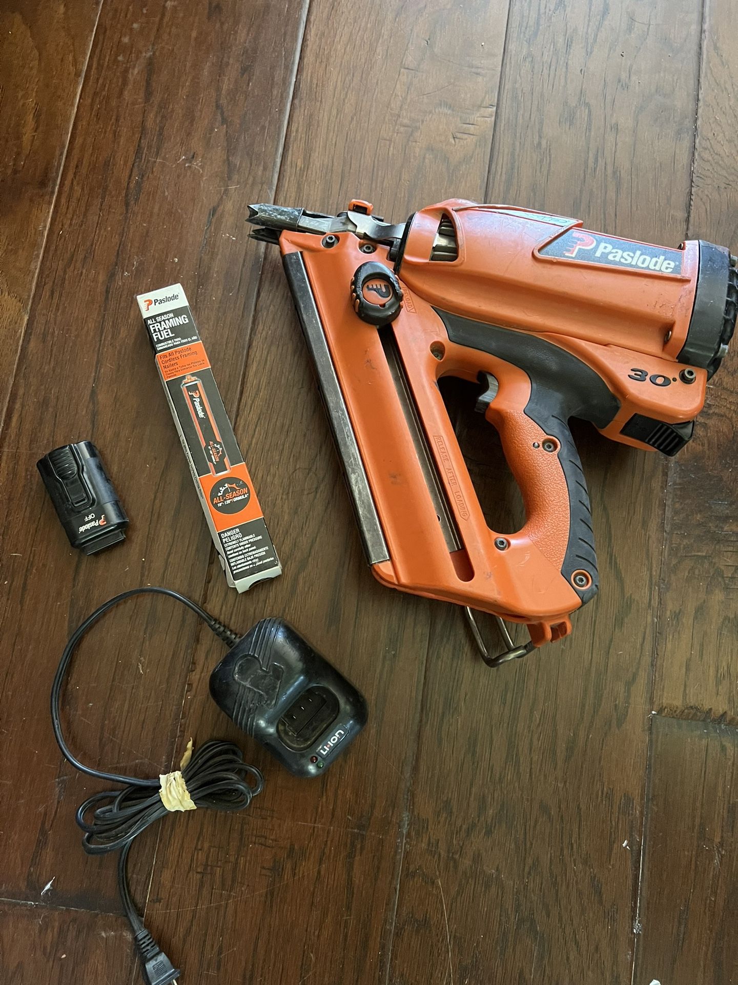 Paslode Framing Nail Gun