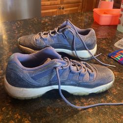 Jordan 11 Blue Noon Size 7Y