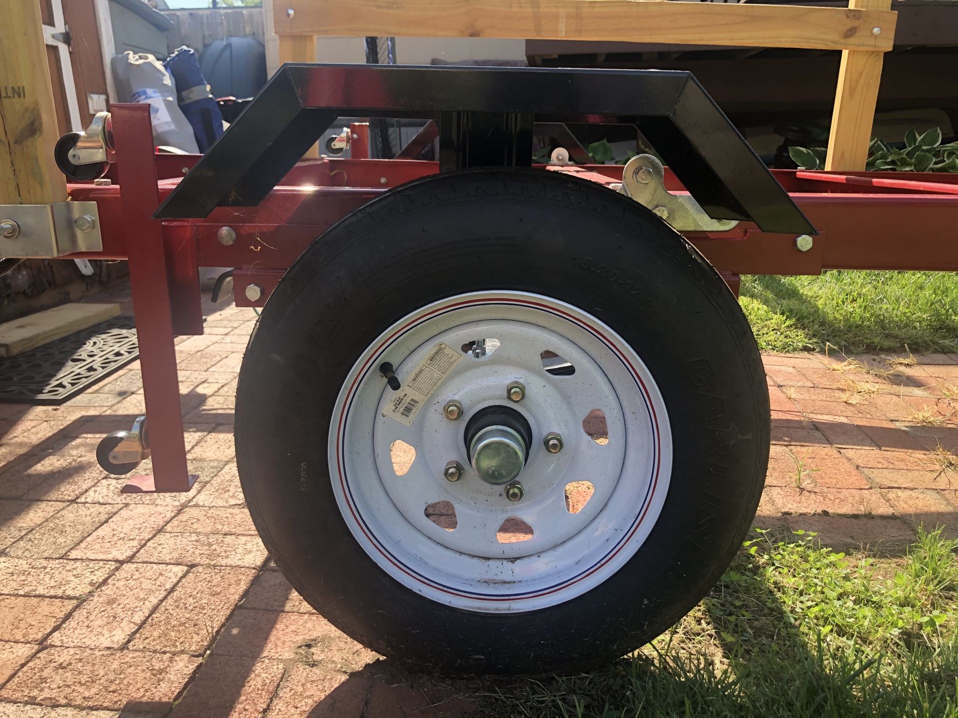 Haul master 1720 Lb. Capacity 48 In. X 96 In. Super Duty Folding Trailer for Sale in Dunellen