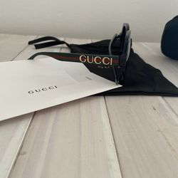 Gucci Sunglasses Black New