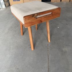 Stool/ottoman 