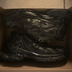 Balenciaga Runners