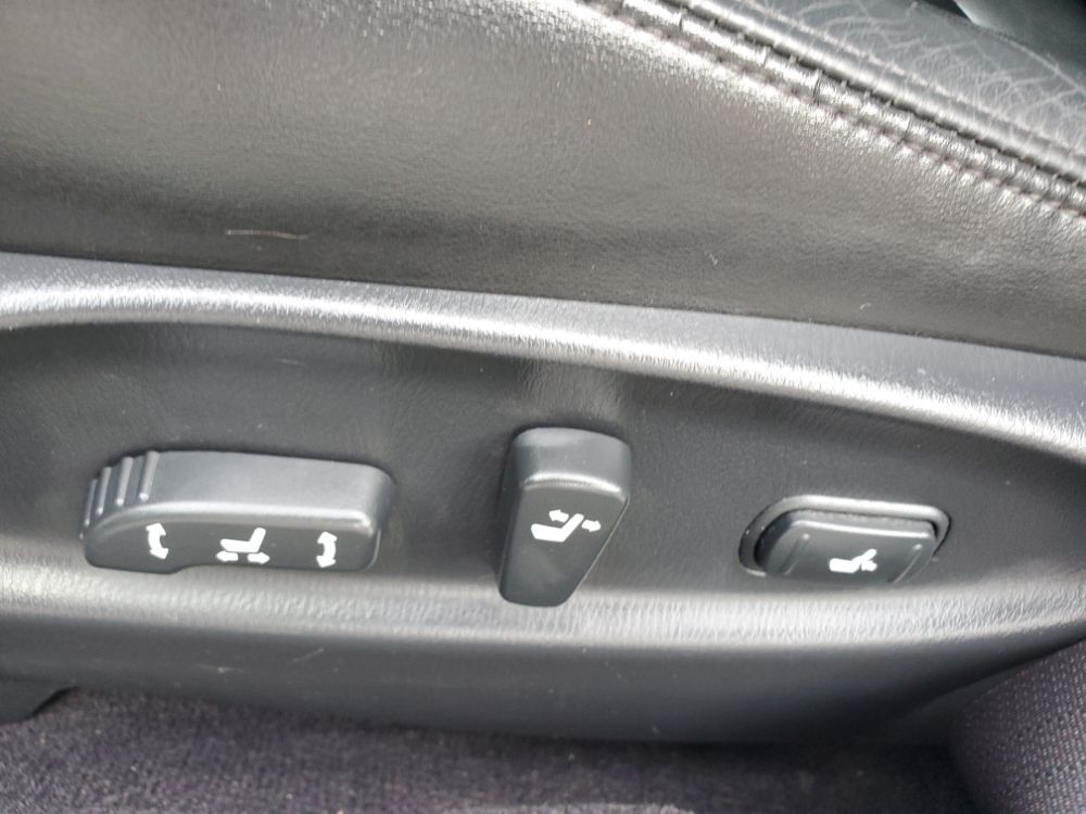 2012 INFINITI M37
