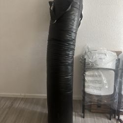 Heavy Bag 6ft 100lb+ 