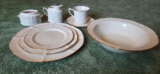 Noritake China 18 place settings