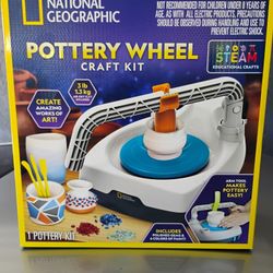 National Geographic™ Pottery Wheel Craft Kit