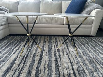 Set of 2 Modern Round Side Tables / Nightstands