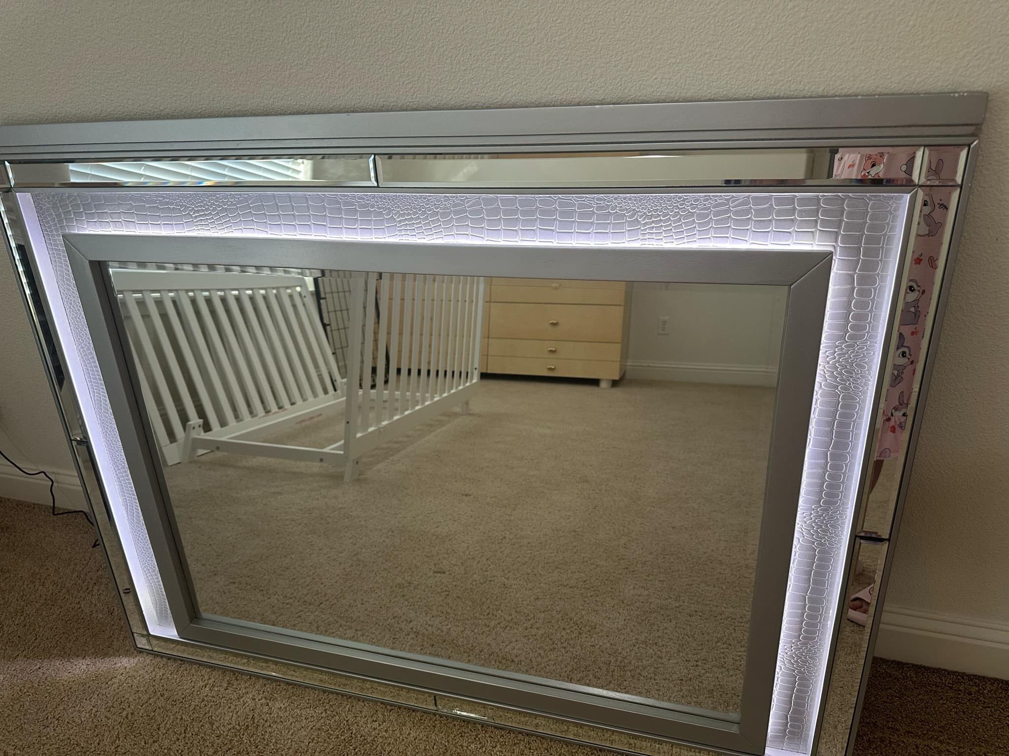 Mirror 