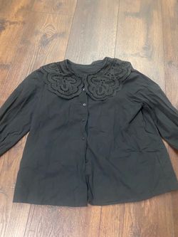 Women’s black big collar shirt size large by Dazy #19
