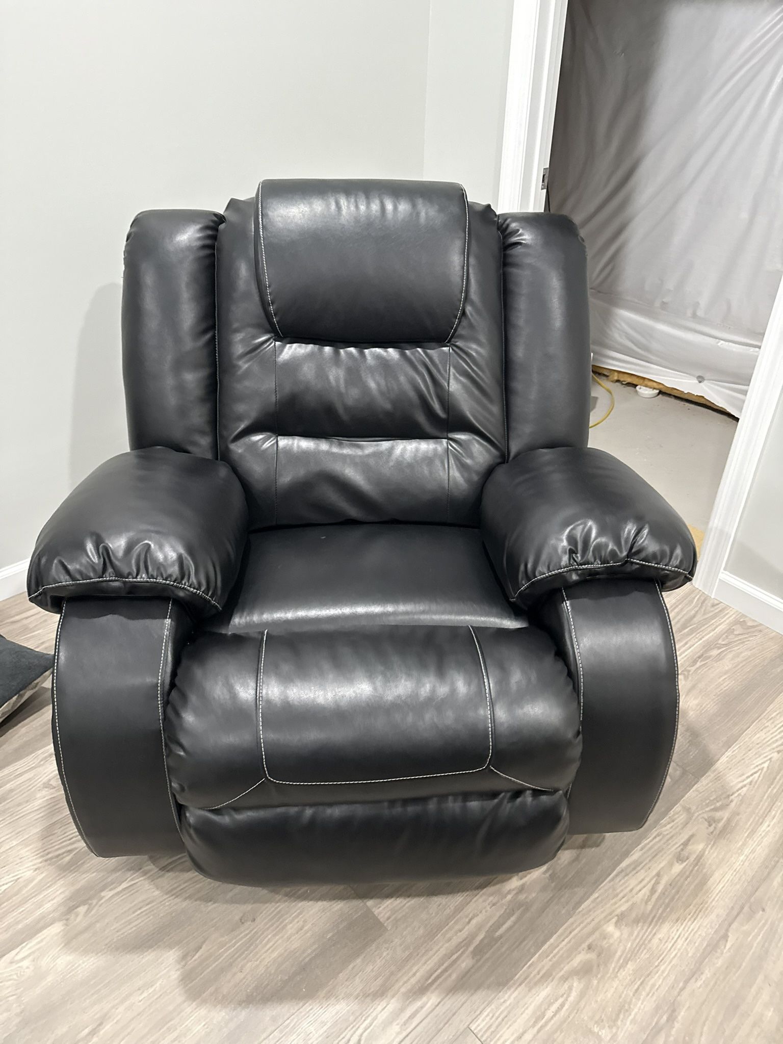 Leather Recliner Black