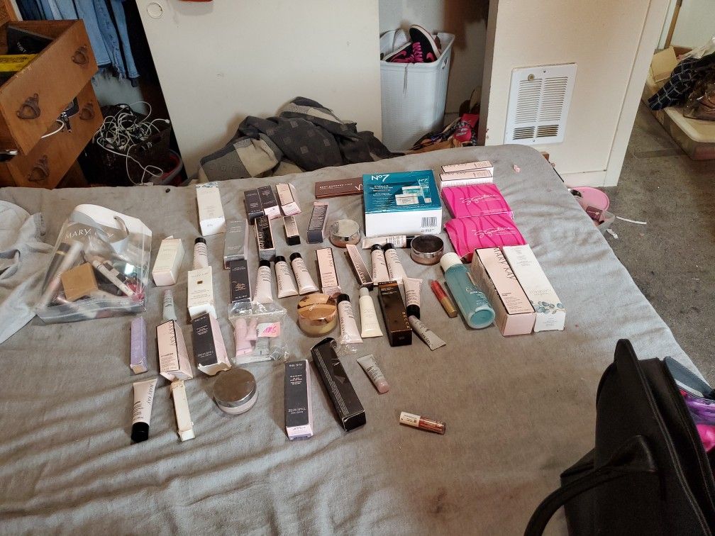 Mary Kay Makeup Lot