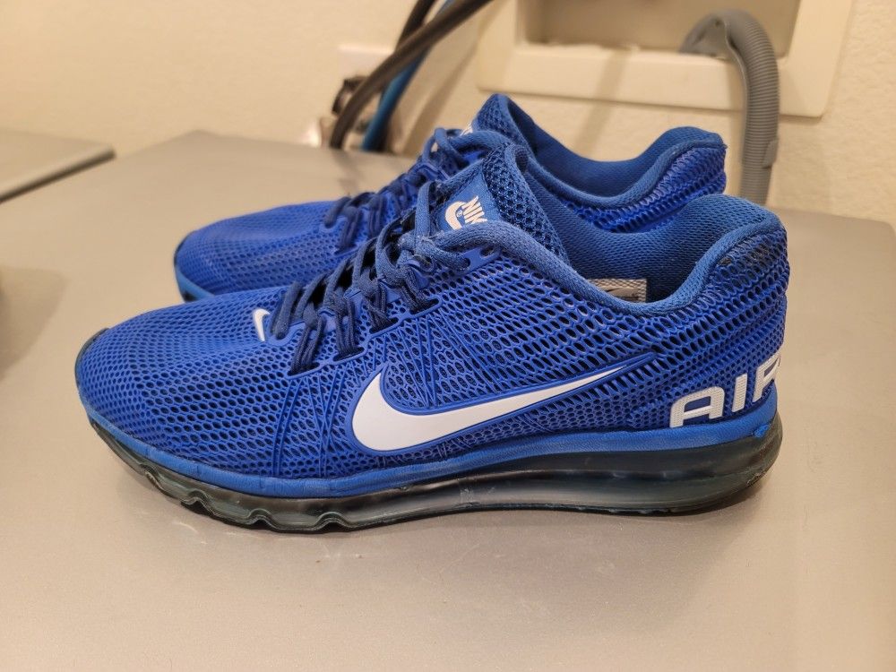 Nike Airmax Size 11 Blue Shoes.