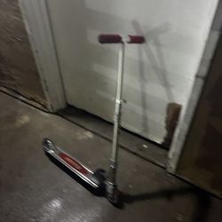 Razor scooter