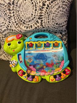 Kids turtle play book