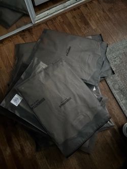 Essential shirts *BEST OFFERS*