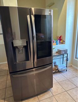 Black LG ThinQ Stainless French doors
