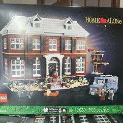 LEGO 21330 Ideas Home Alone set Holiday Christmas NEW SEALED