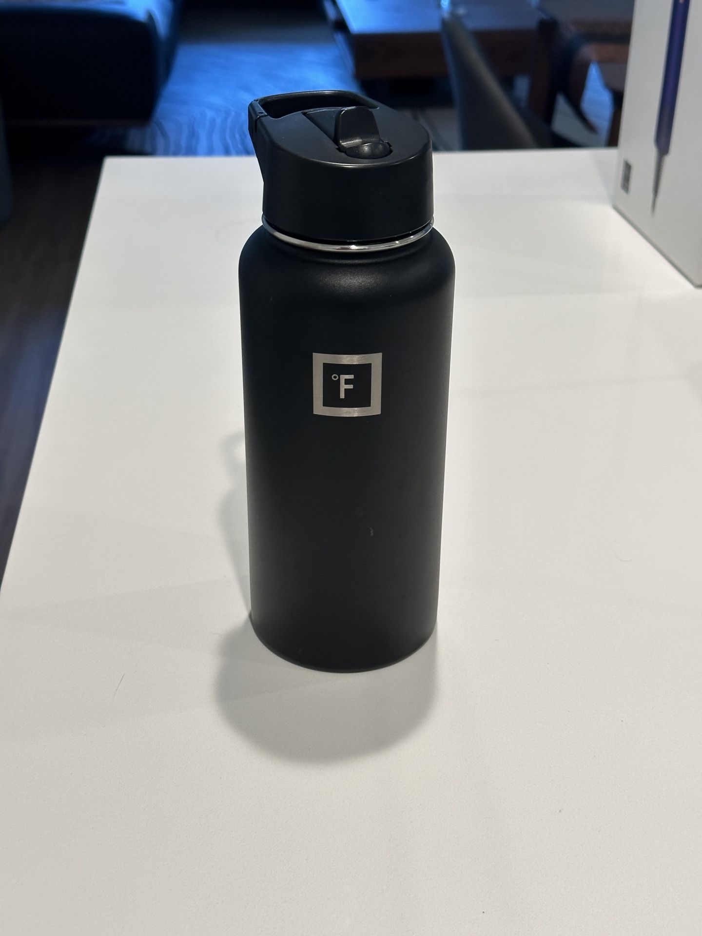 Iron Flask Black 32 Oz Wide Mouth Water Bottle with Straw Lid