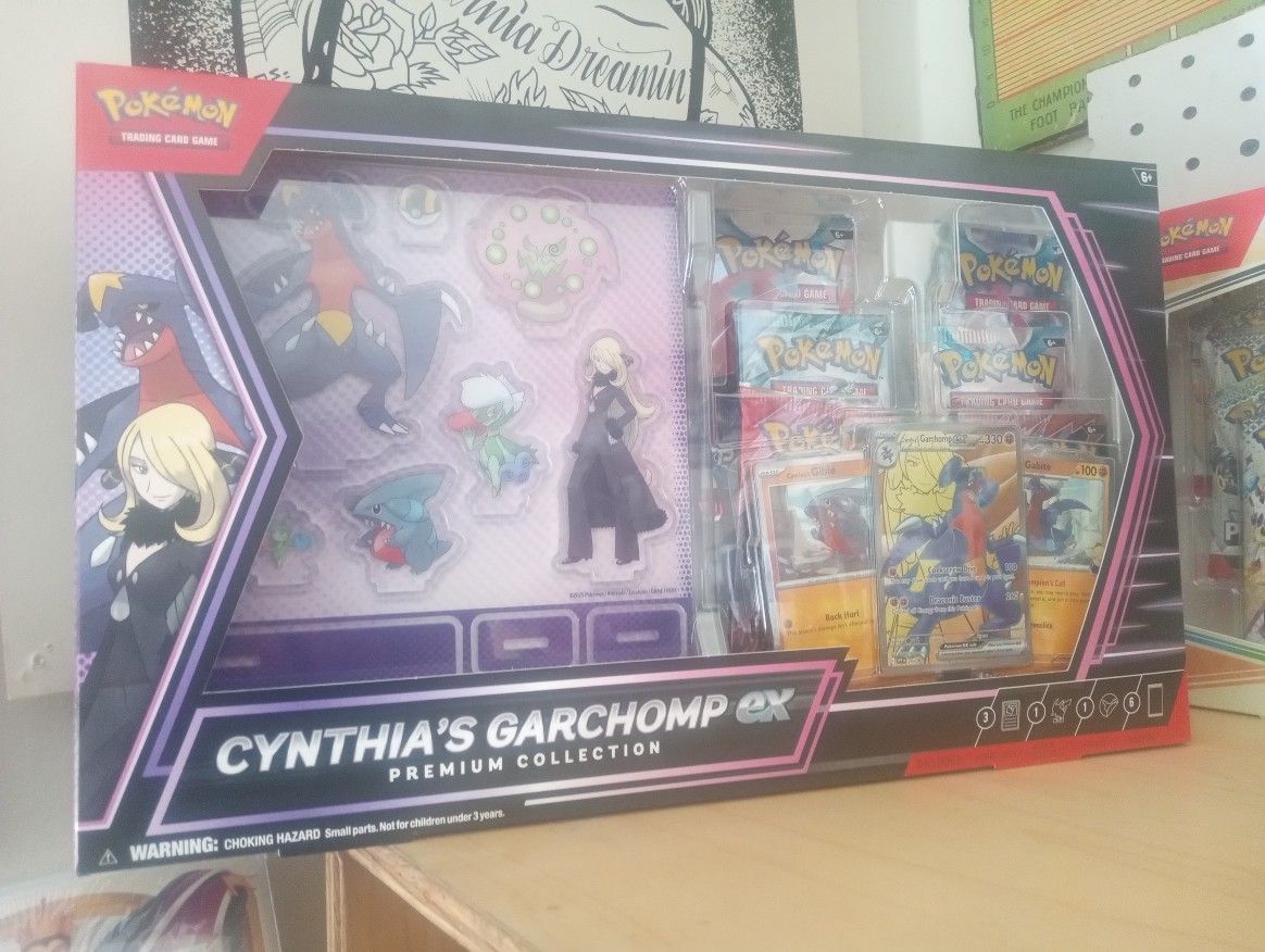 NIB Cynthia's Garchomp Collection Box Sealed Pokemon Destined Rivals Team Rocket Mew Two Six Packs