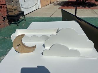 Cloud book shelf