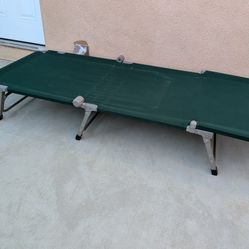 Aluminum  Folding  Bed