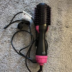  Revlon One-Step Hair Dryer & Volumizer