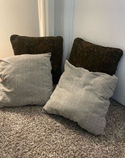 ALL 4pc  Decorative Throw Pillows