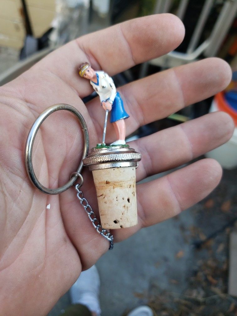 Wine Cork Stopper Female Golfer Golf Course Pewter Wine Things Unlimited WTU