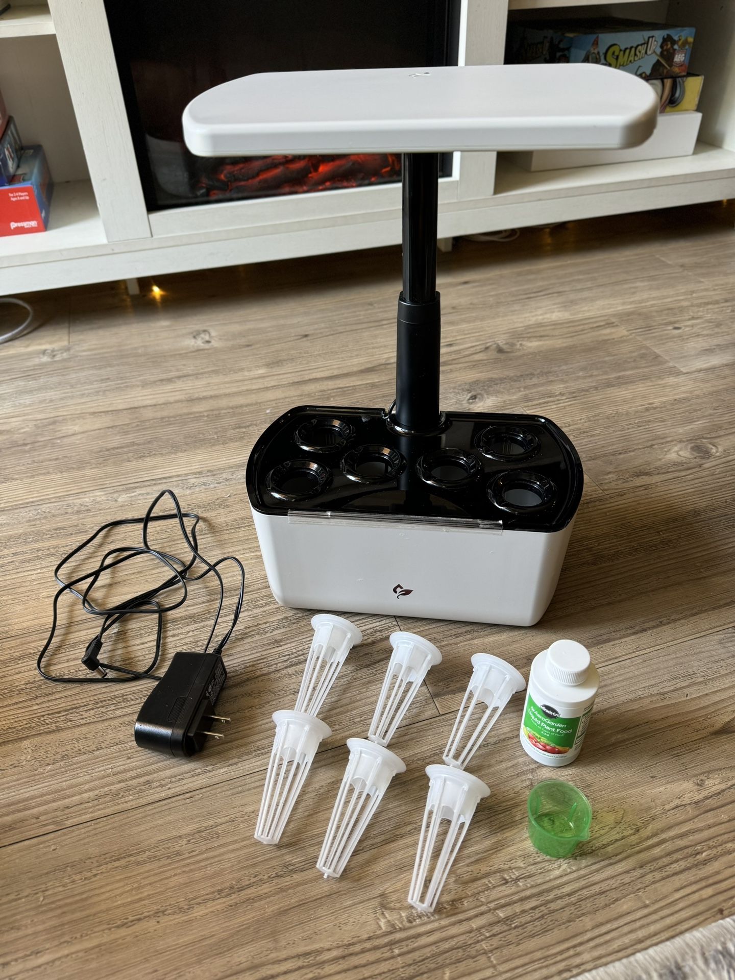 AeroGarden Harvest 2.0, Indoor Garden Hydroponic System with LED Grow Light, Holds up to 6 AeroGarden Pods, Cream - USED ONE TIME FOR CONTENT CREATION