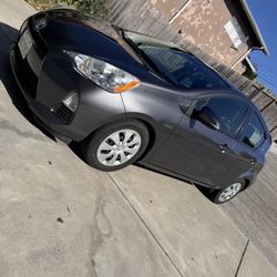 2013 Toyota Prius C