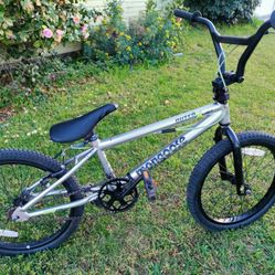 Mongoose Outer Limits BMX Bike 20 Inch Wheels for Sale in Colton