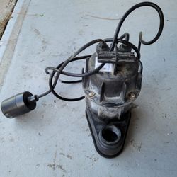 MasterPlumber Submersible Sump Pump